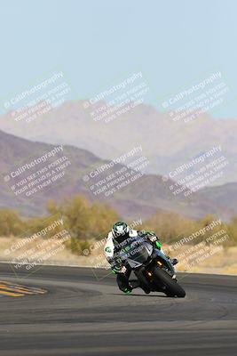 media/Feb-04-2023-SoCal Trackdays (Sat) [[8a776bf2c3]]/Turn 14 (115pm)/